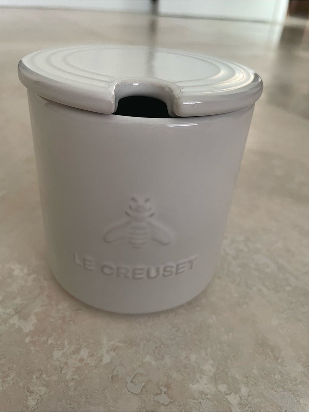 NWT Le Creuset White Stoneware Honey Jar with Lid
